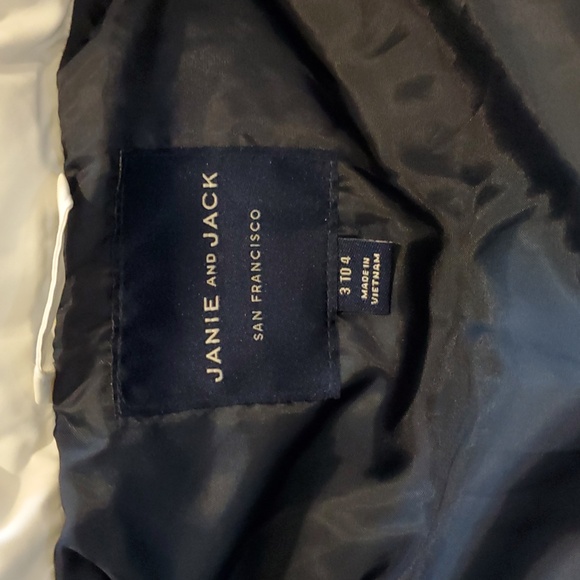 Janie Jack 3-4 Years Chevron Puffer Vest - Picture 4 of 5